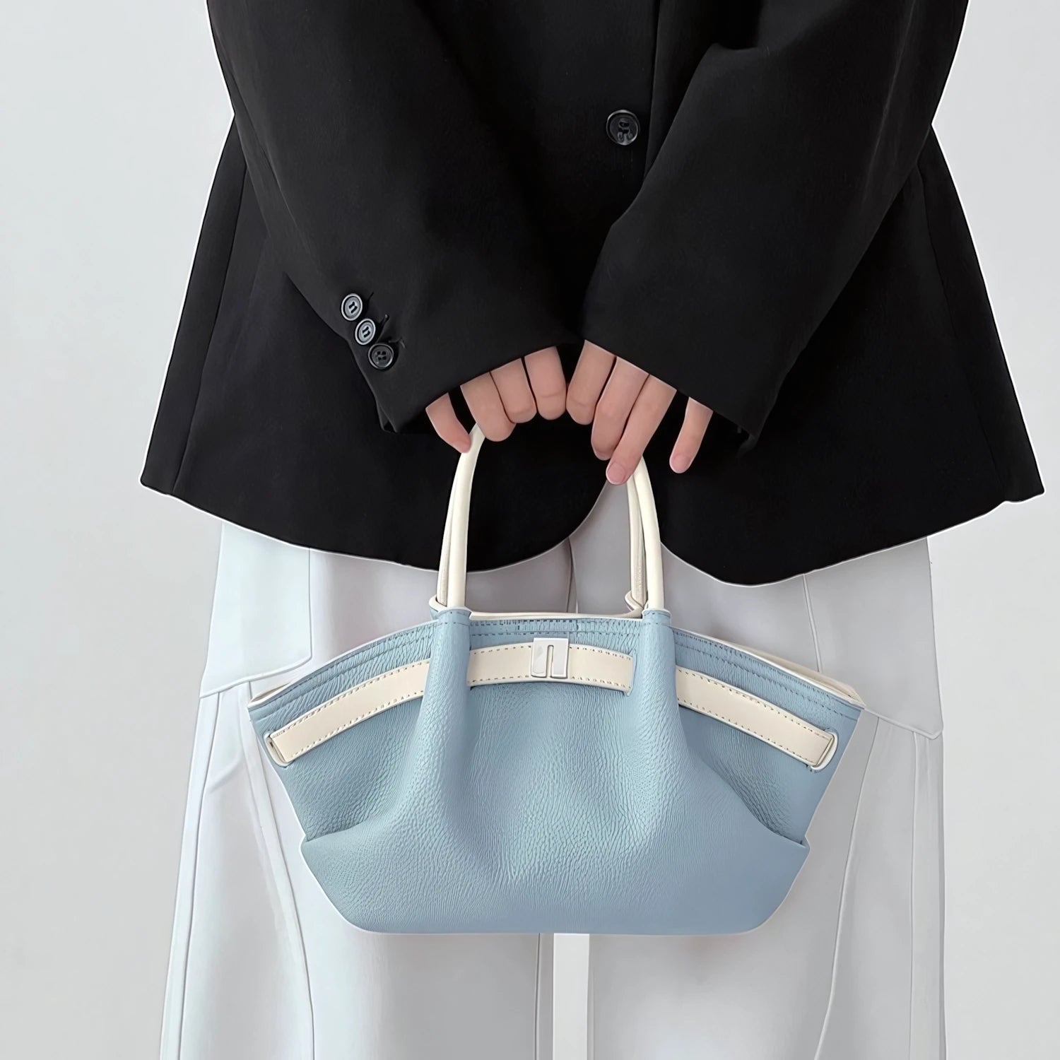 Bloomwave Dumpling Bag
