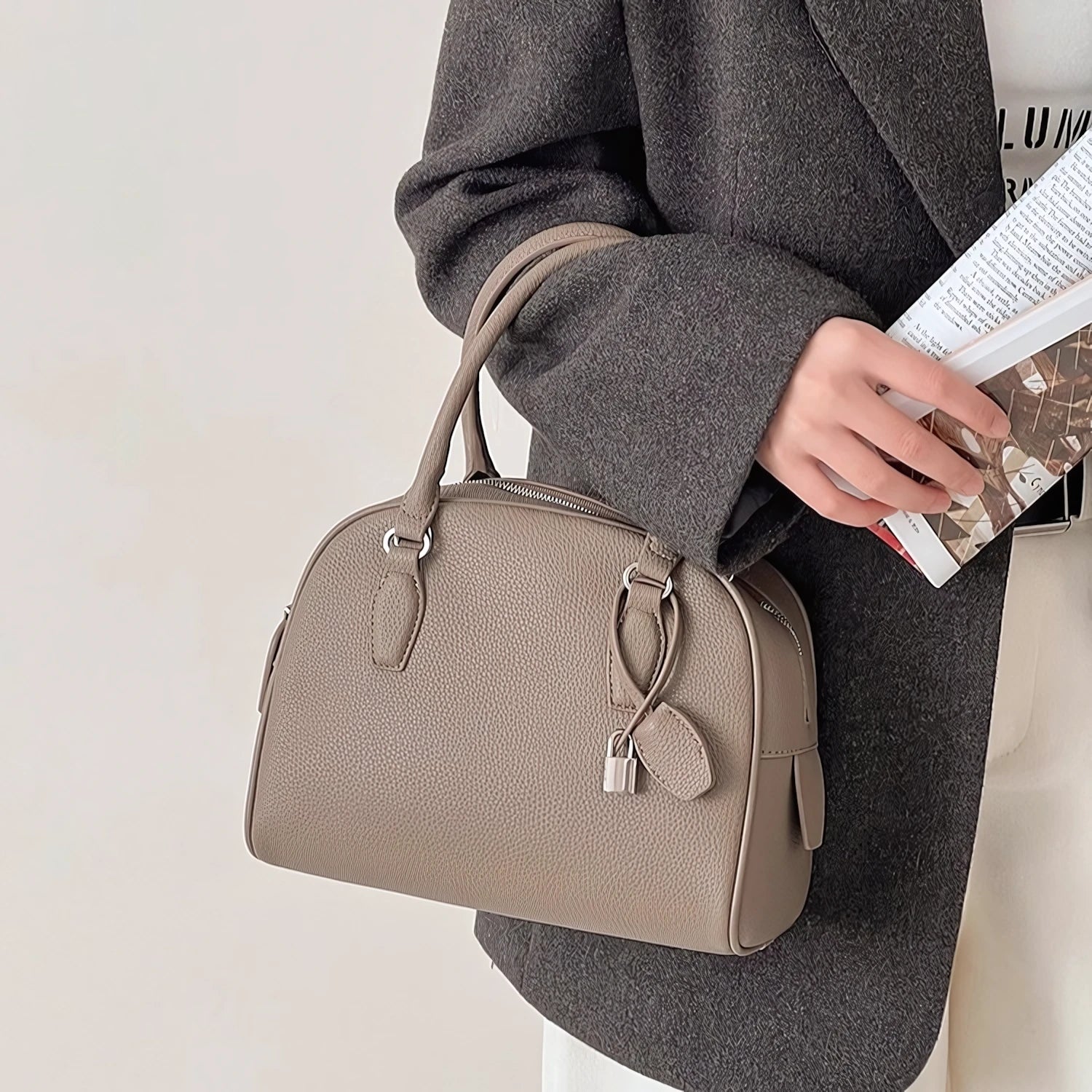 Arc Key - Pebbled Boston Bag
