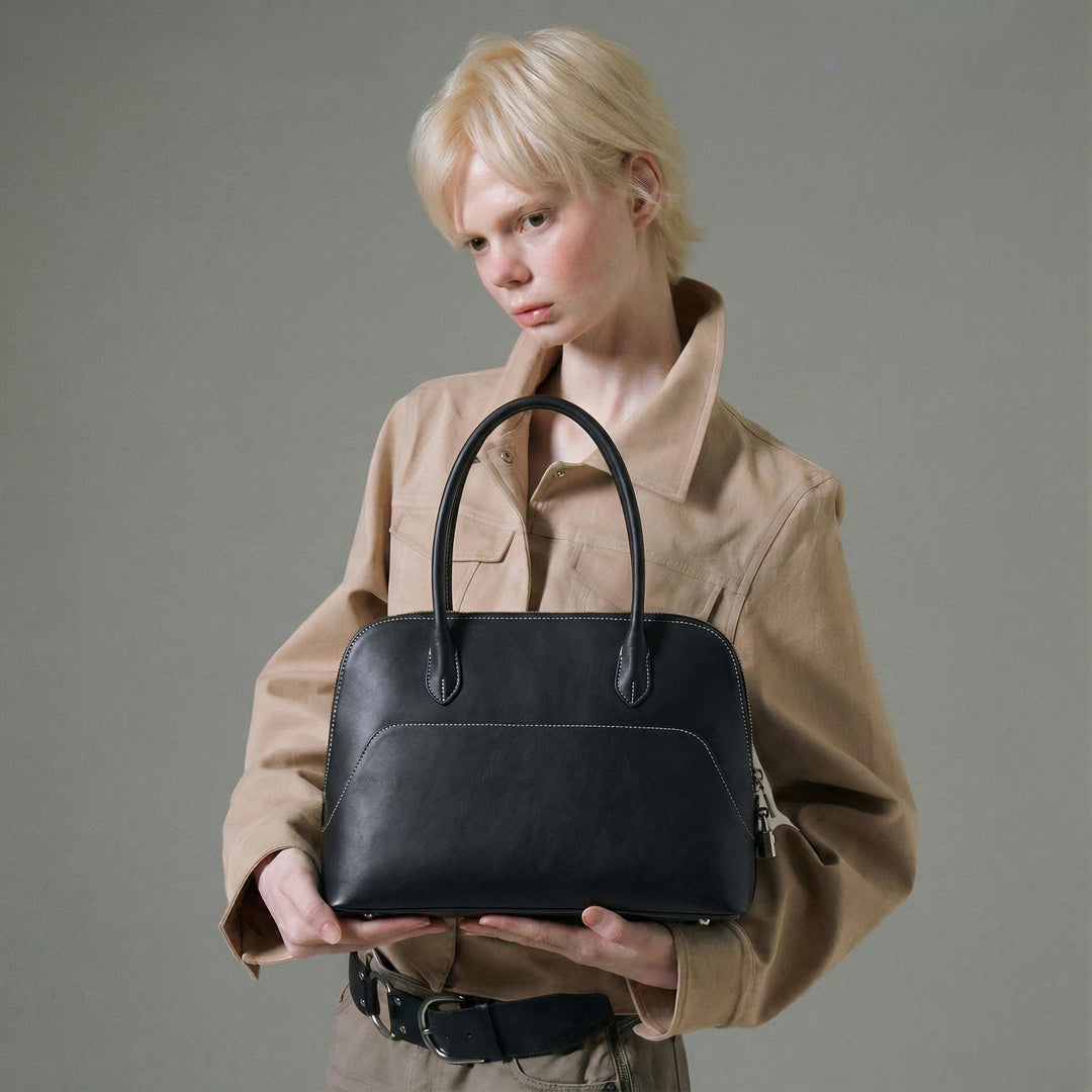 Urban Shell – Matte Vegetable Tanned Laptop Tote