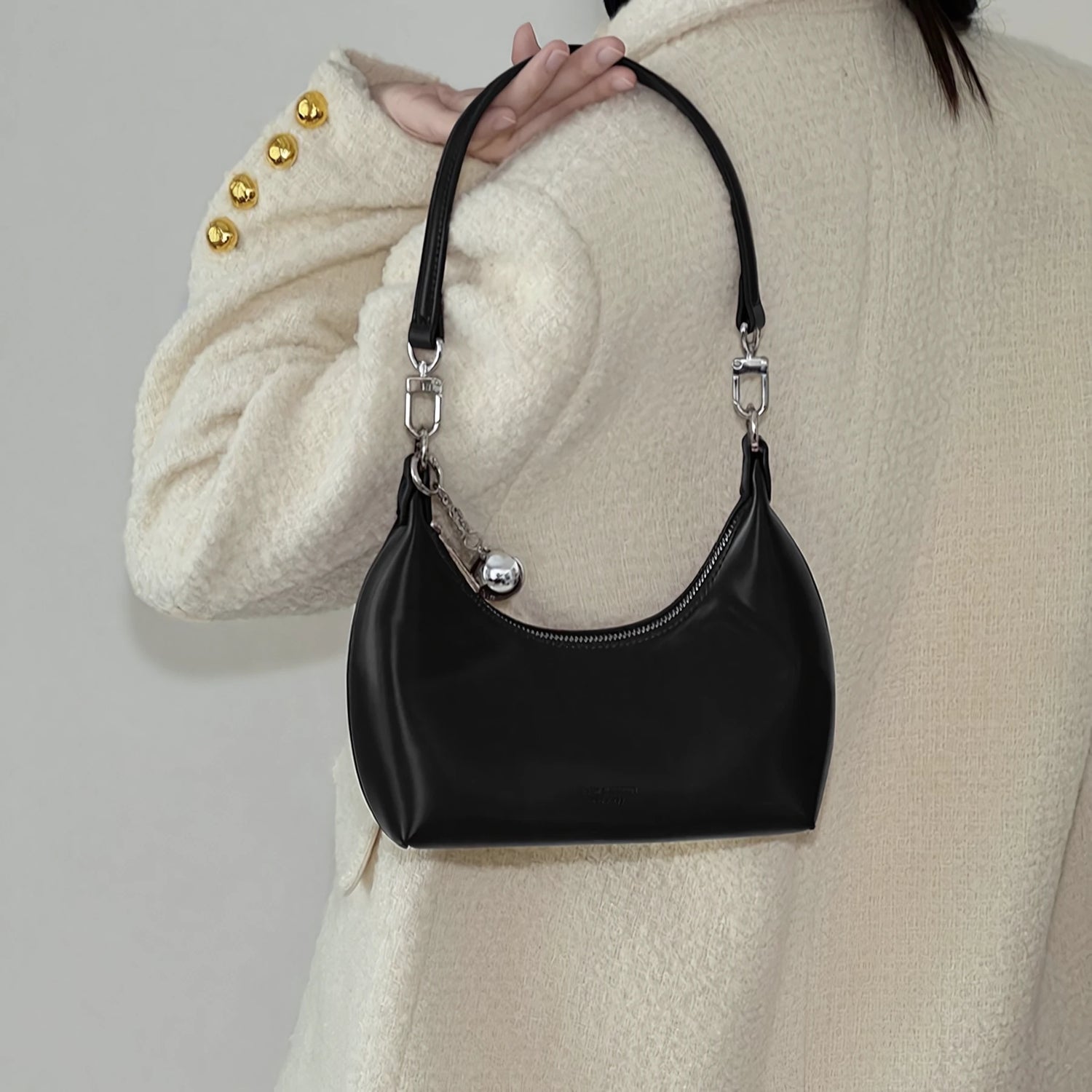 Moon Wink – Glossy Crescent Shoulder Bag