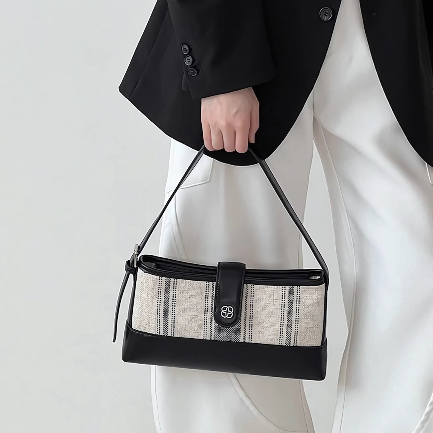 Kite in the Breeze – Linen Stripe Shoulder Bag