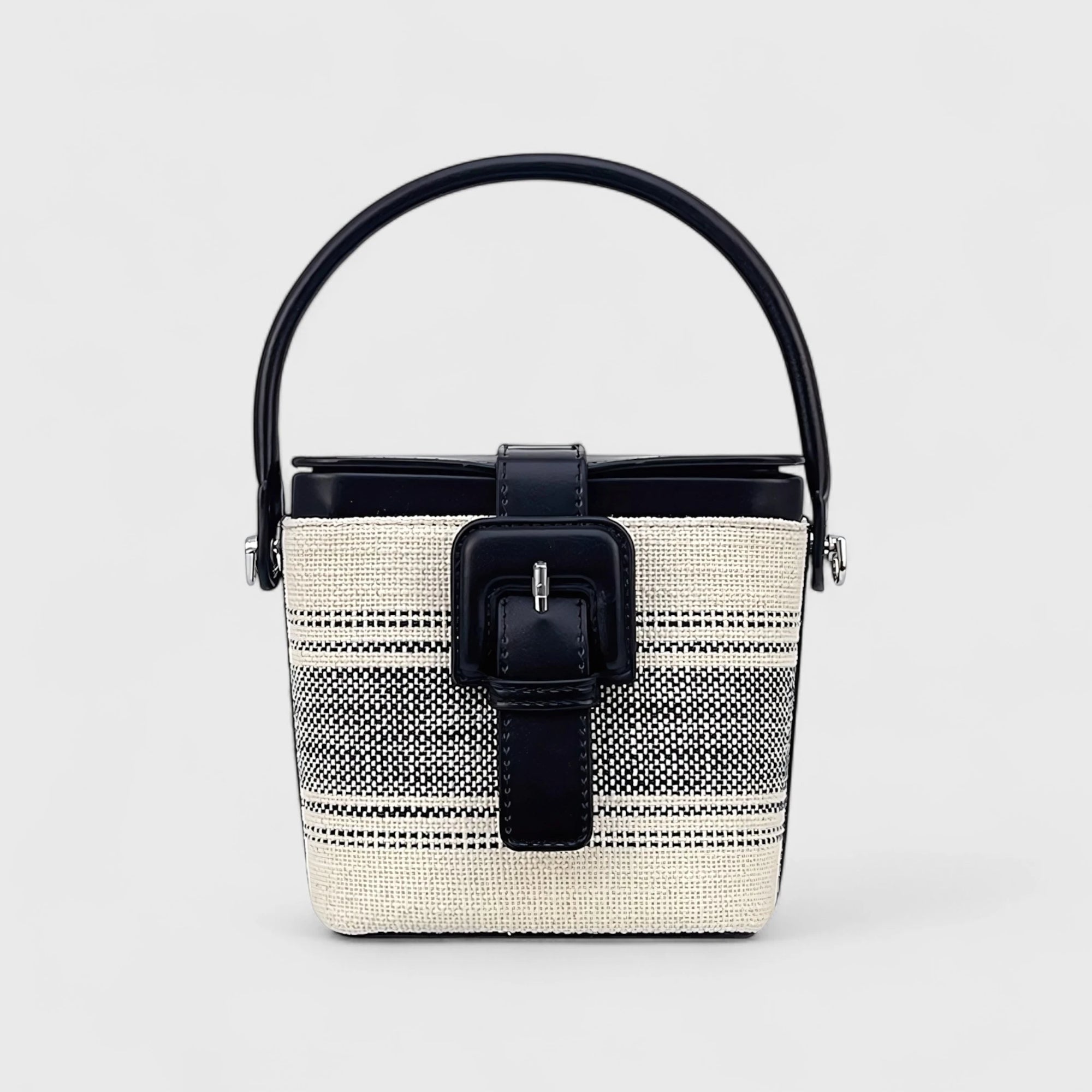 Fair Isle Stillness – Vintage Striped Bucket Bag