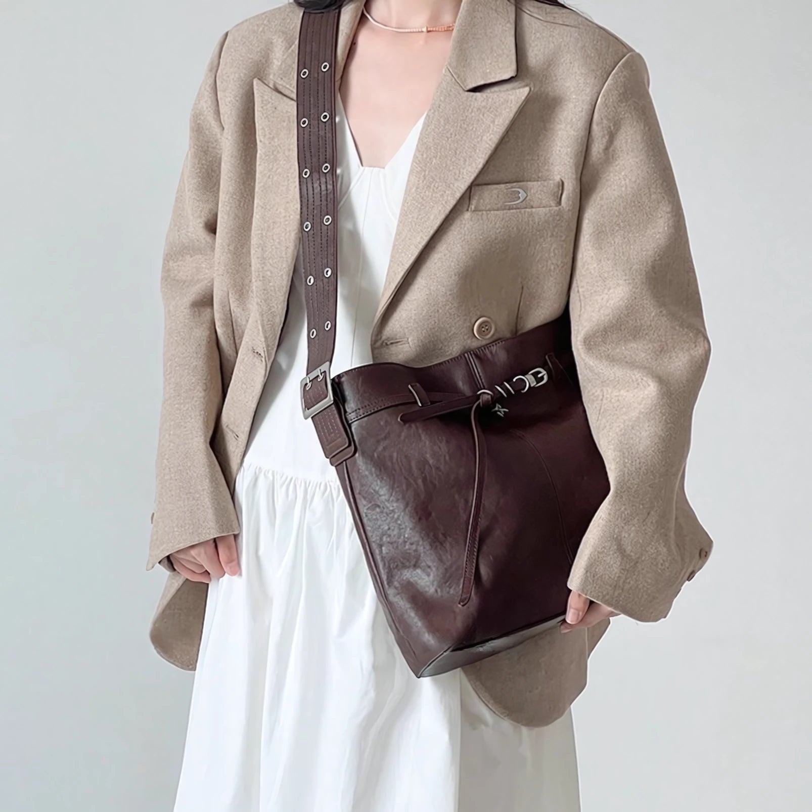 Early Autumn Ease - Wide Strap Bucket Tote