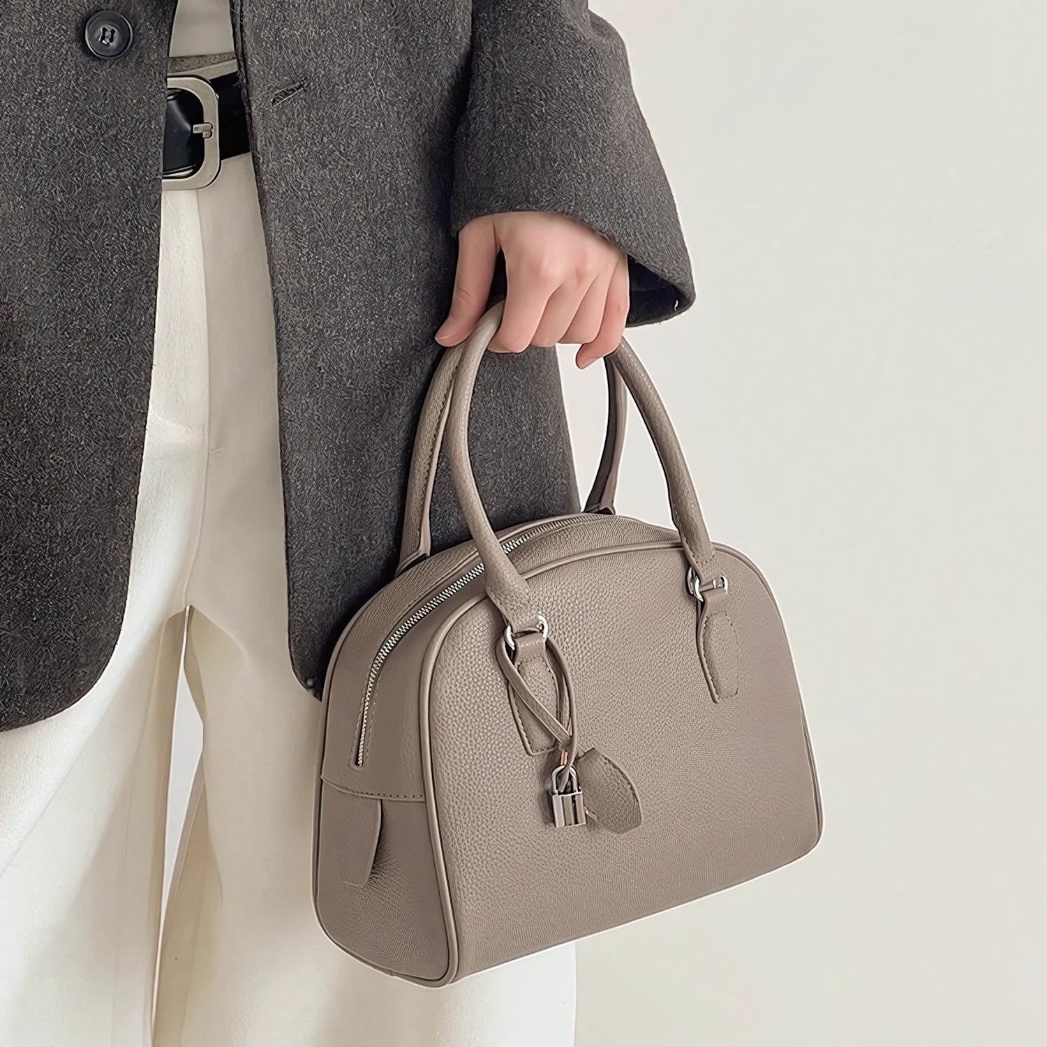 Arc Key - Pebbled Boston Bag