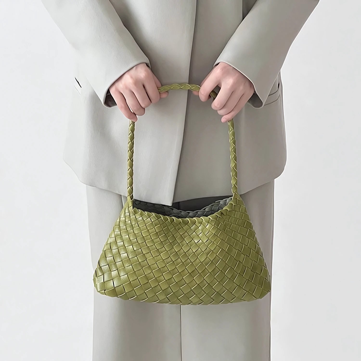 Caramel Canelé – Structured Woven Shoulder Bag