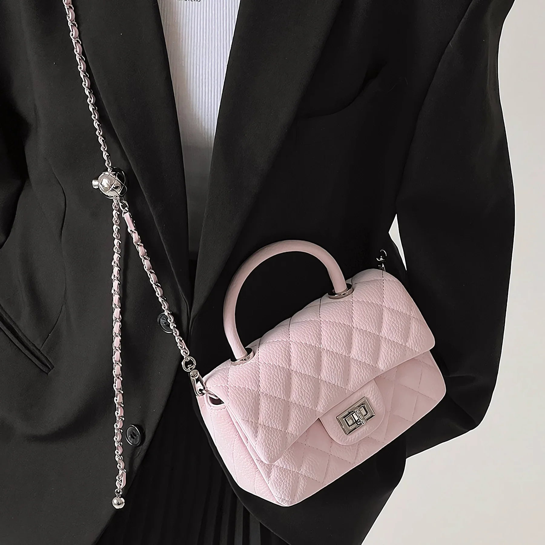 Chic Quilted Chain Crossbody Box Bag