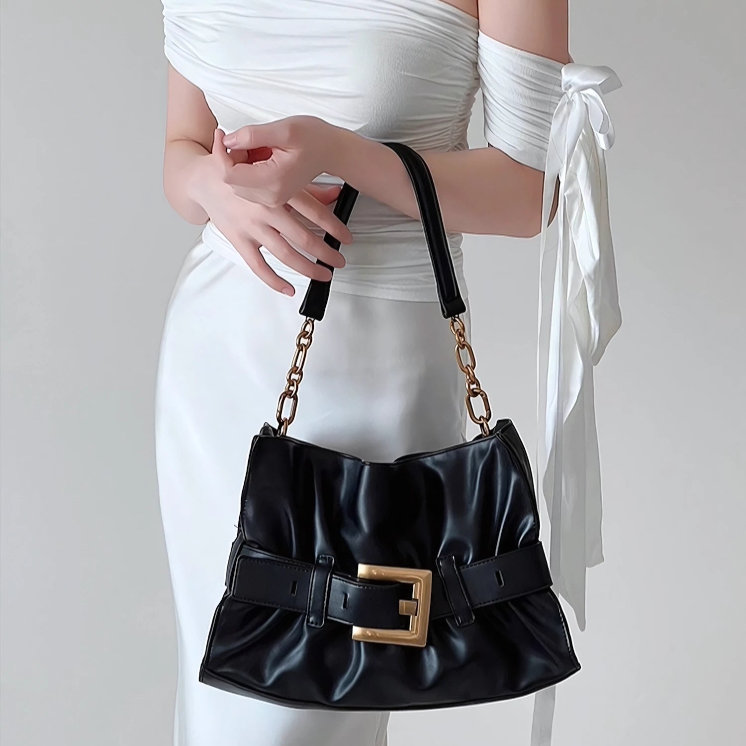 Croissant Fold – Pleated Leather Shoulder Bag