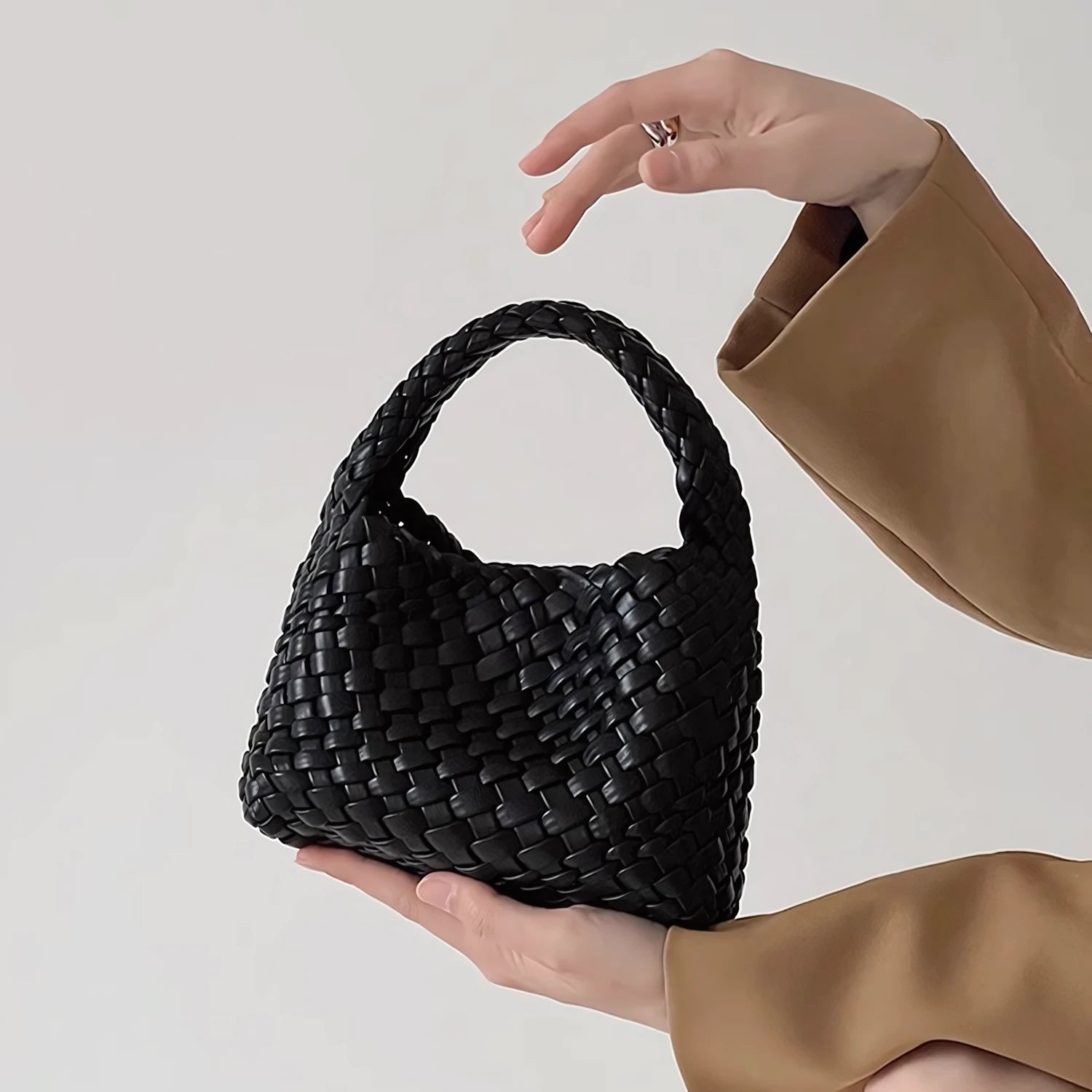 Sweet Escape - Mini Woven Bucket Bag