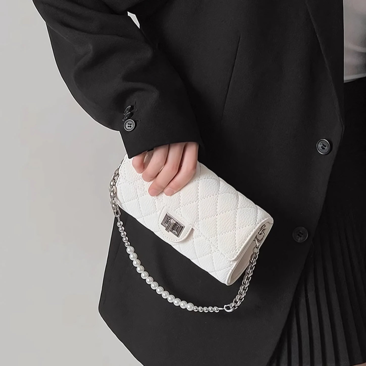 Pearl Whimsy – Quilted Soft Leather Chain Bag