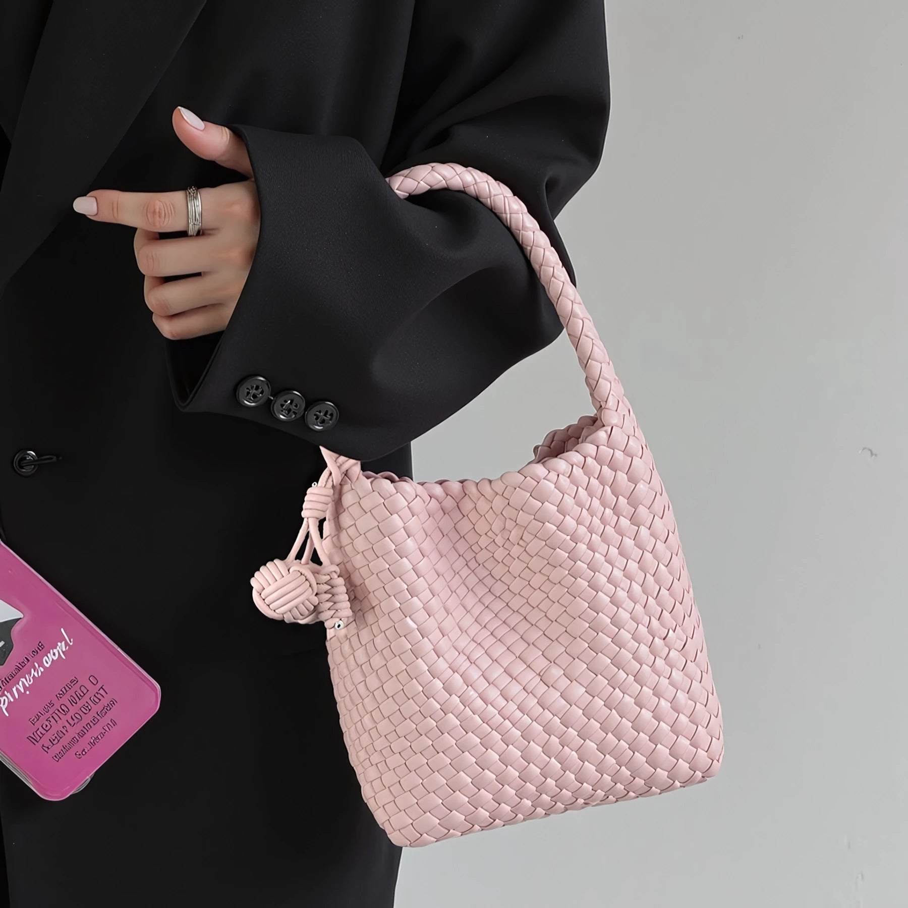 Sweet Knot - Handwoven Bucket Bag